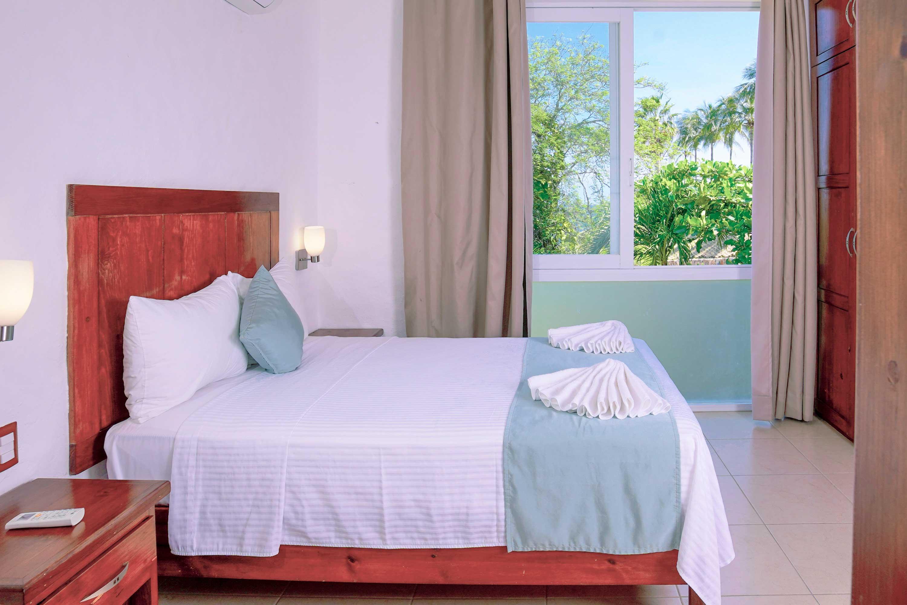 Villas & Resort Luz De Luna Santa Cruz Huatulco Exterior photo